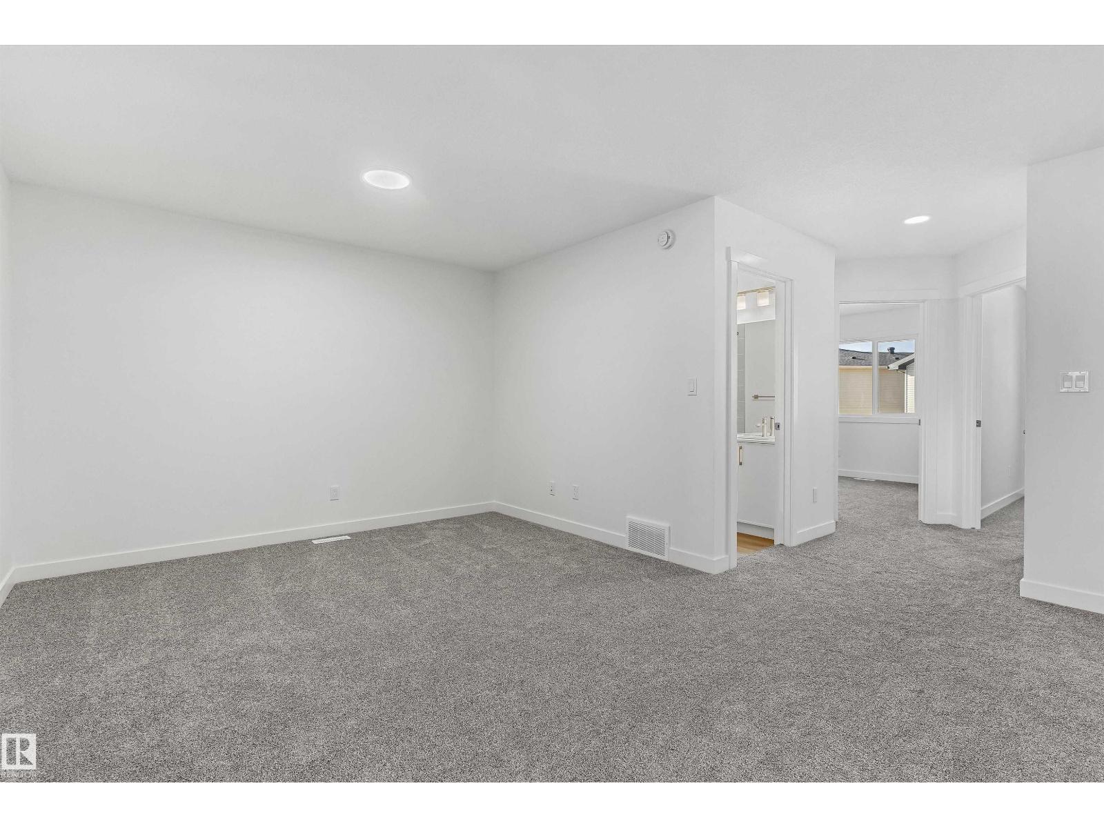 2812 190 ST NW - 28