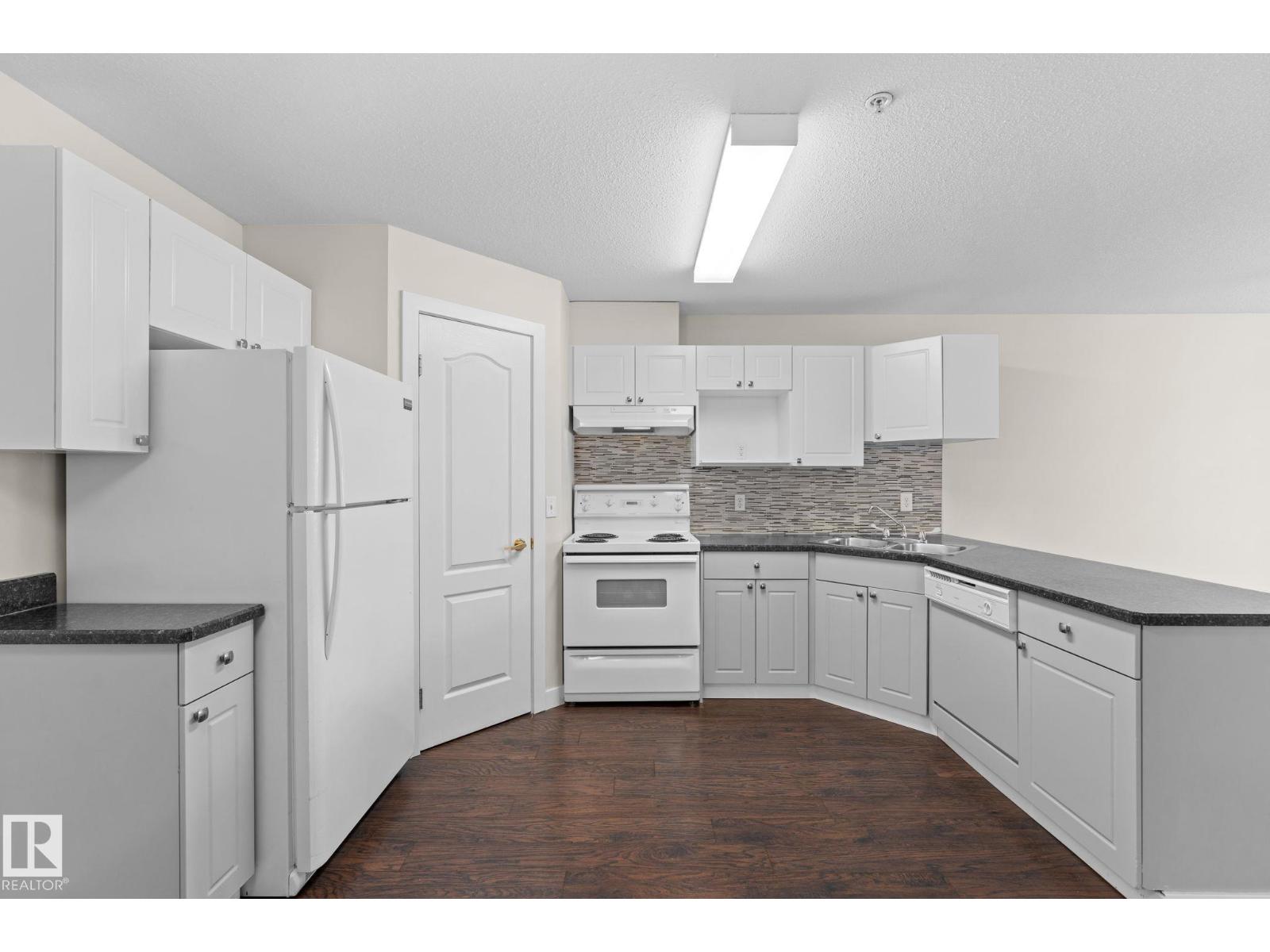 #243 13441 127 ST NW - 15