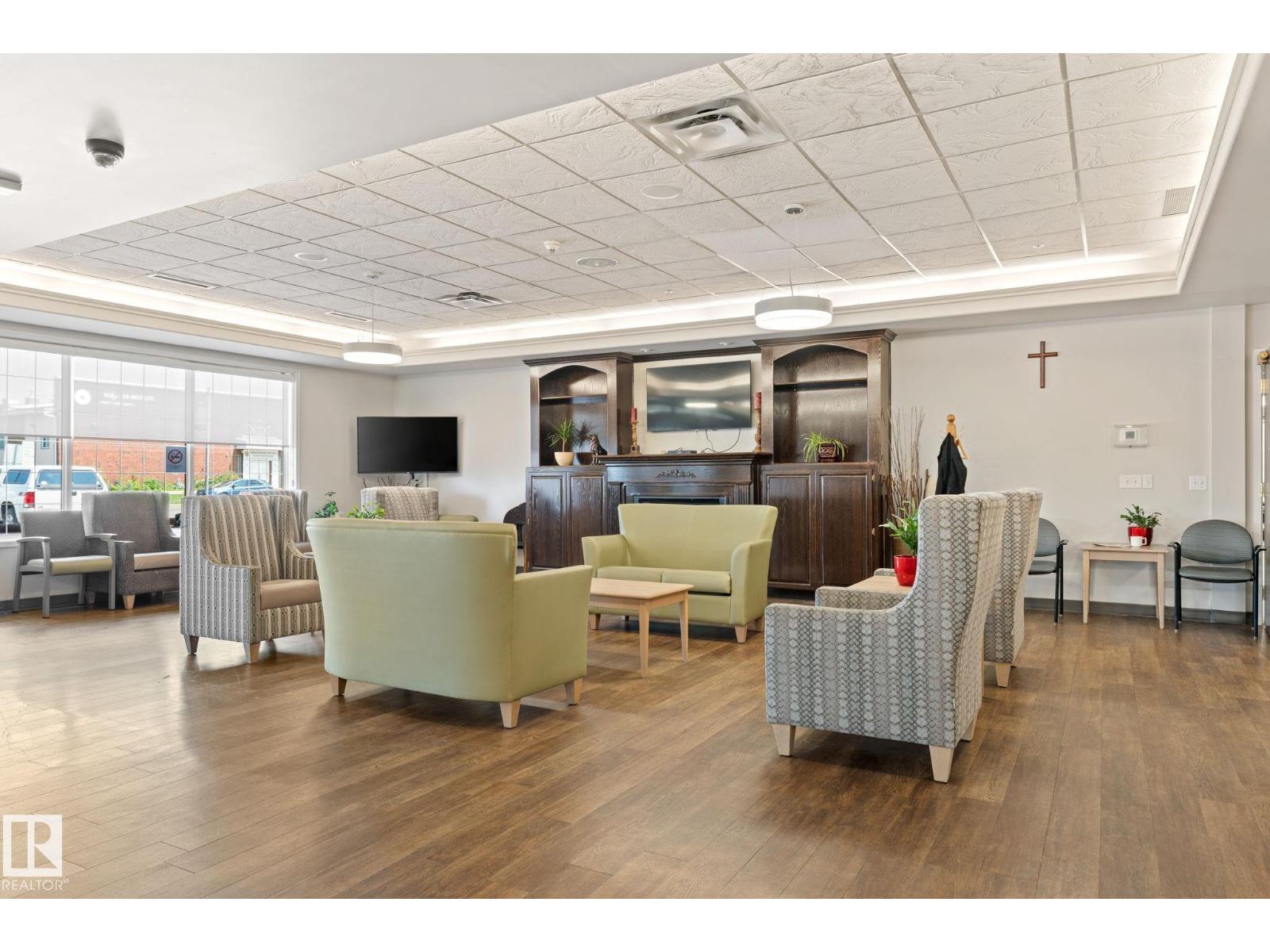 #243 13441 127 ST NW - 36