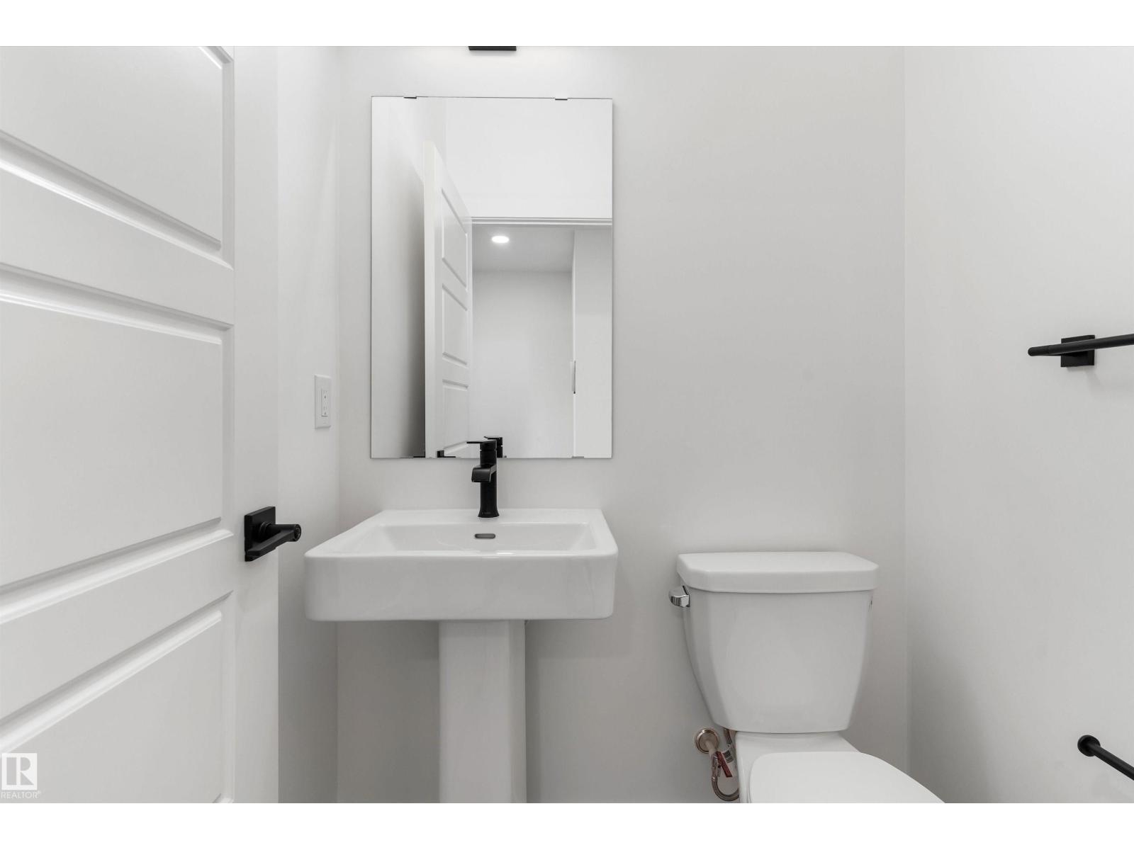 2804 190 ST NW - 5