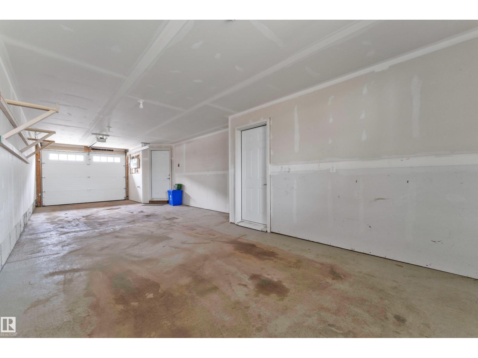 1534 157 ST SW - 6