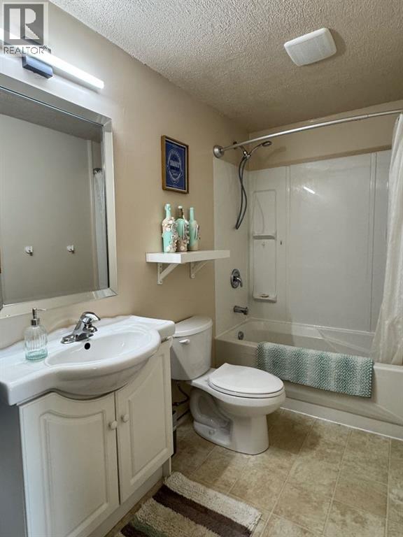 6001 90A Street - Image 35