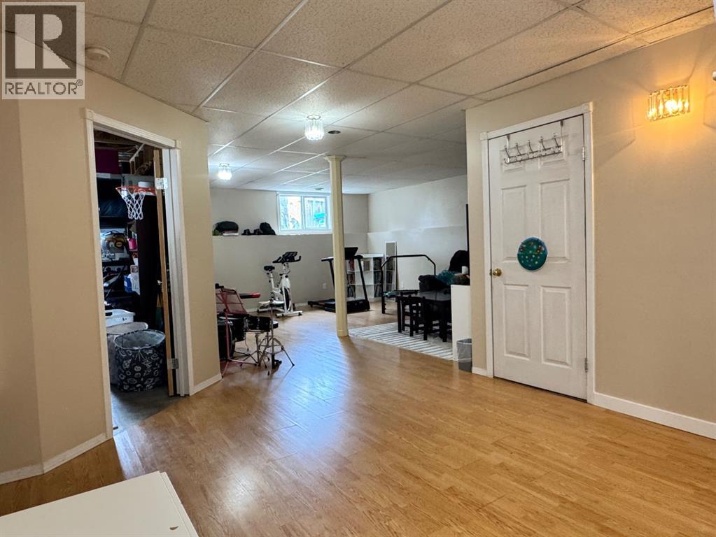 6001 90A Street - Image 27