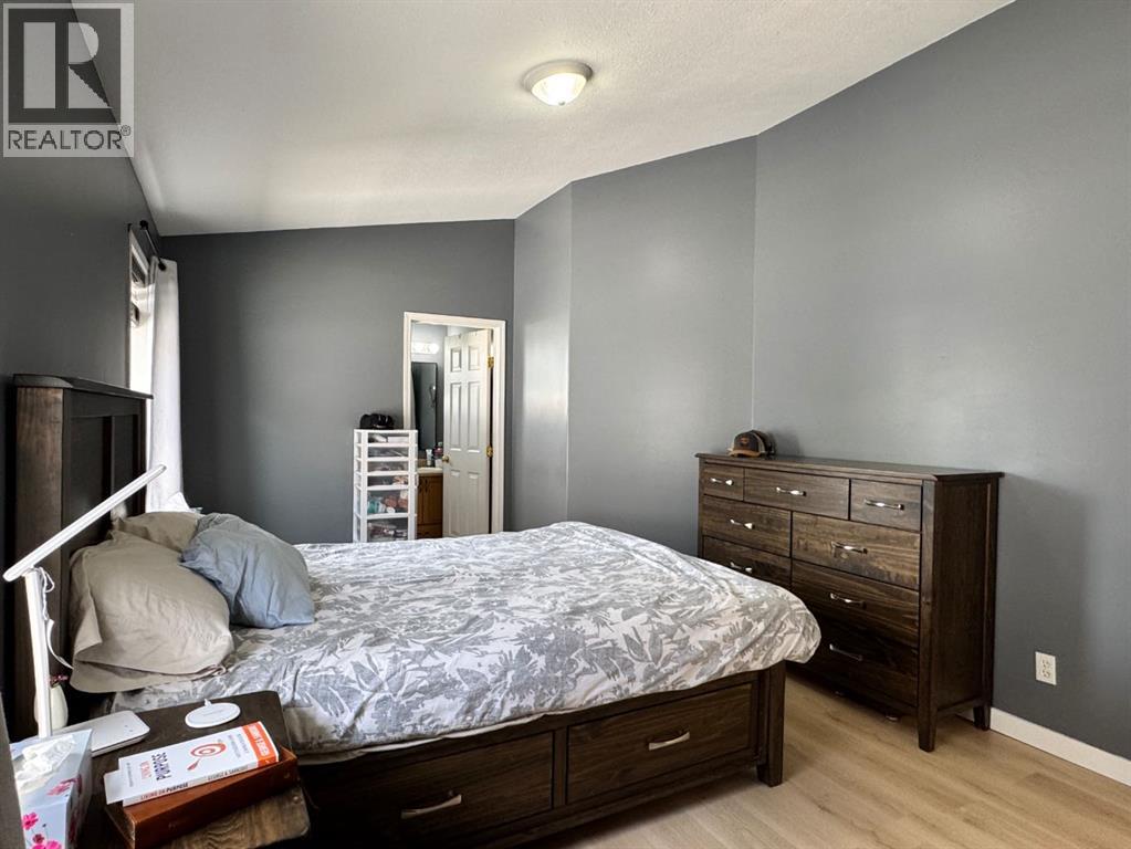 6001 90A Street - Image 18