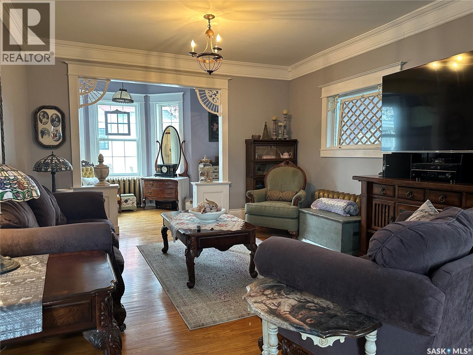 503 Bison AVENUE - 16
