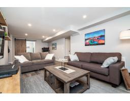 7988 Melburn Drive, Mission, BC V2V7B5 Photo 30