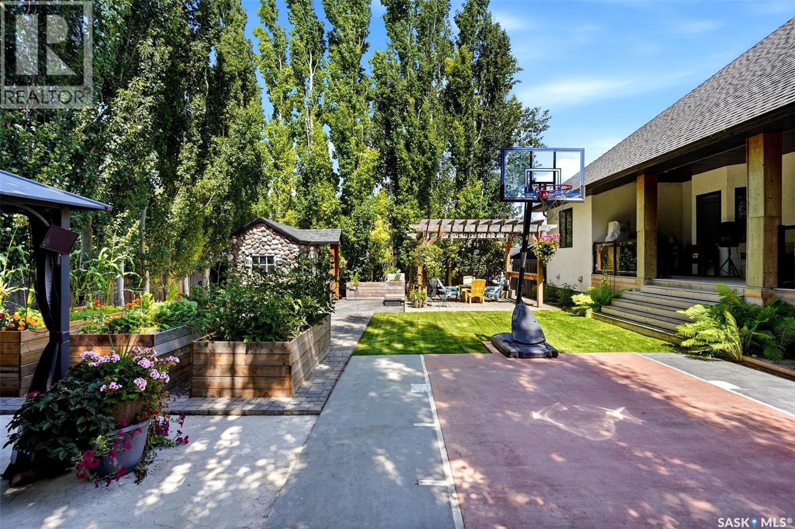 1011 Otterloo STREET - 12