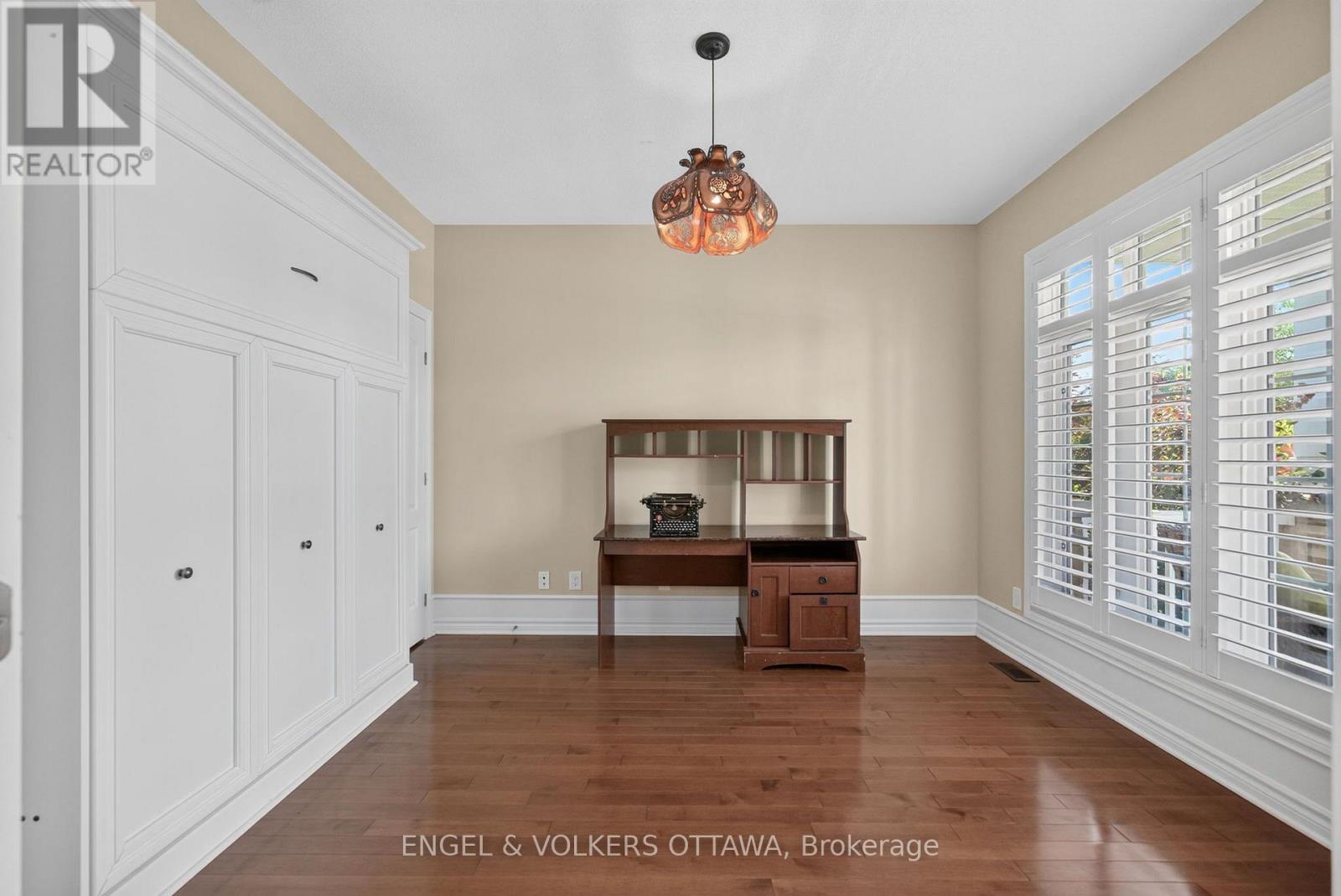 106 EQUINELLE DRIVE - Image 5