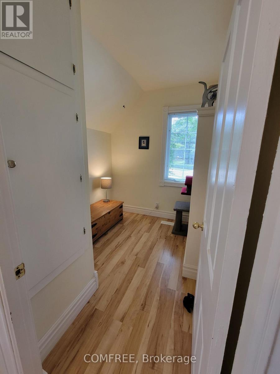 137 ST GEORGE STREET - 27