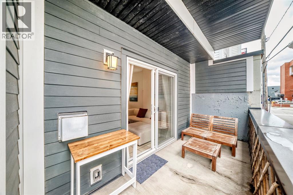 #27 605 15 Avenue SW - 32