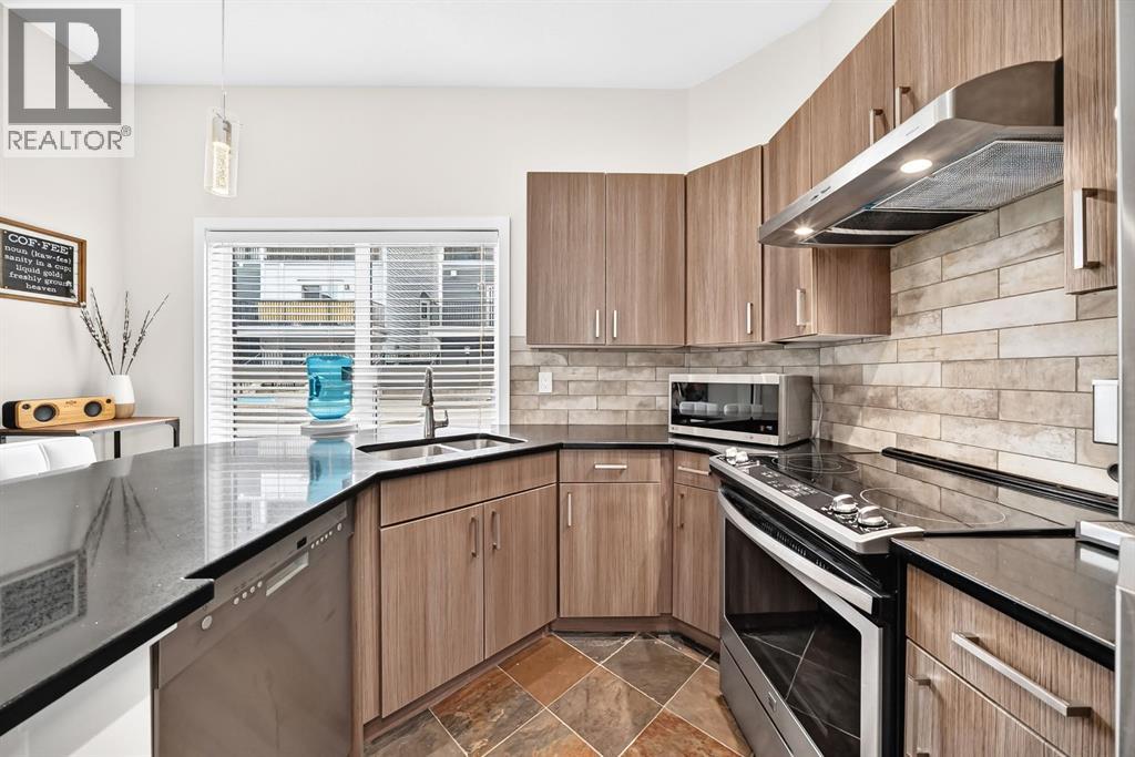 #27 605 15 Avenue SW - 5