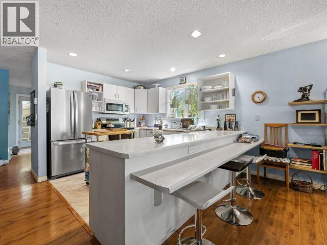 1347 BURFIELD Drive - 9