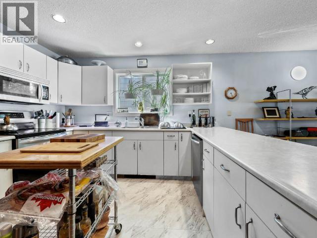 1347 BURFIELD Drive - 15