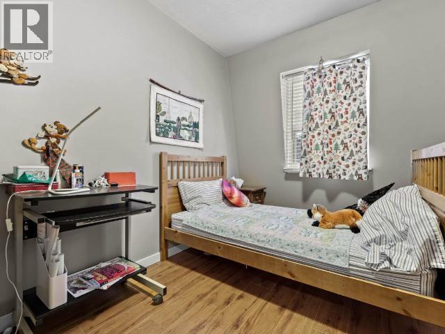 1347 BURFIELD Drive - 24