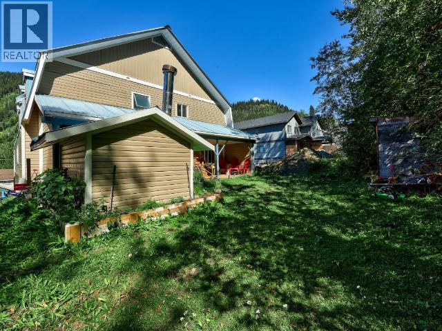 1347 BURFIELD Drive - 34