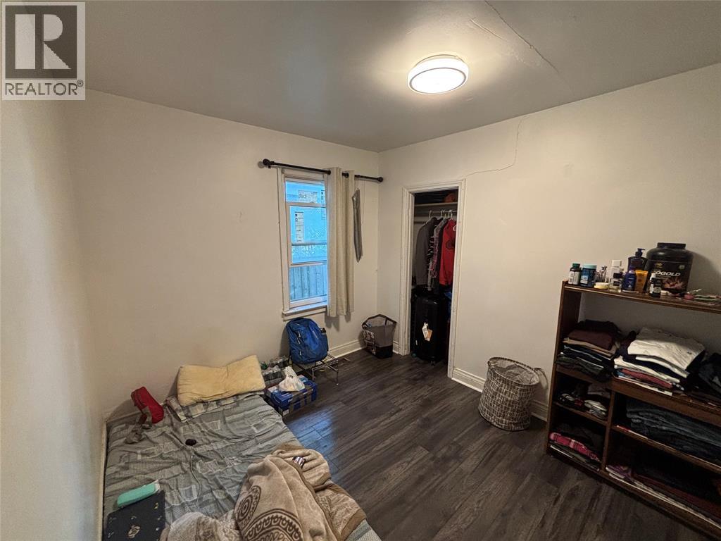 292 Christina STREET South - 10