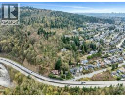 7235 Bayview Drive, Burnaby, BC V5A4T3 Photo 7