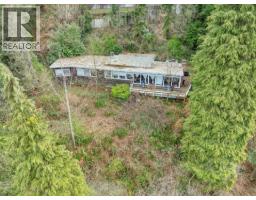 7356 Braeside Drive, Burnaby, BC V5A1G1 Photo 8