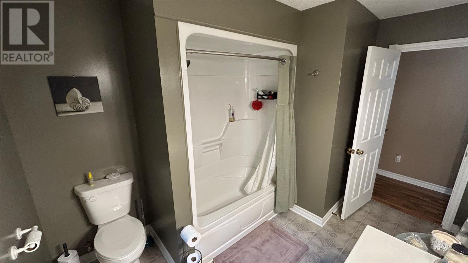 41 Island Pond Drive - 18