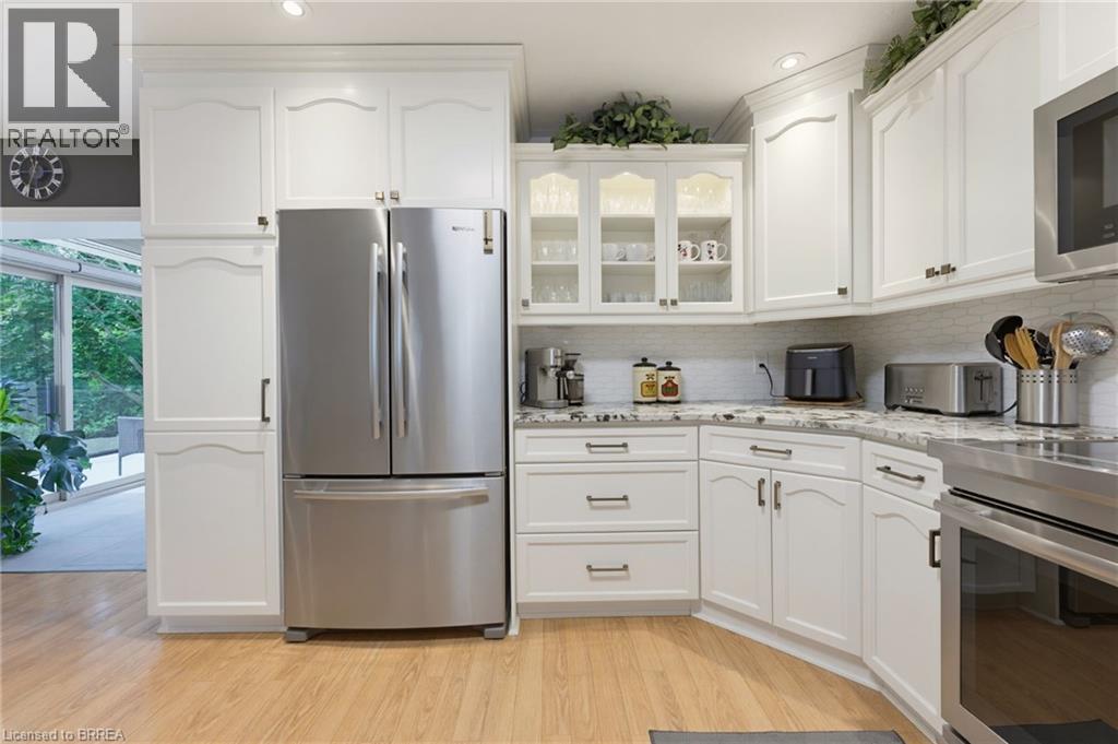 4-bedroom home for sale at 74 COURT Drive, Paris ON · photo 9 of 34