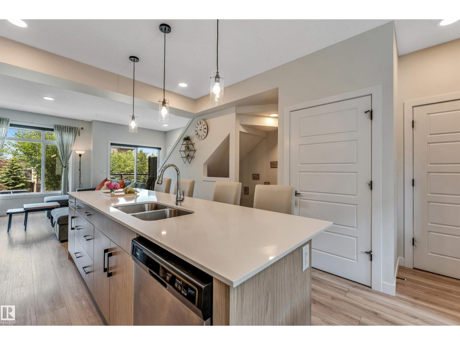 #182 804 WELSH DR SW - 19