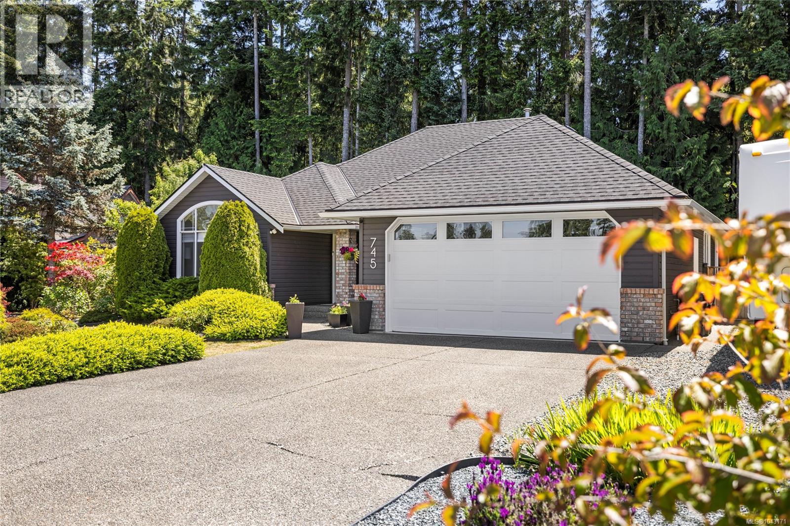 745 Redwood Dr - 30