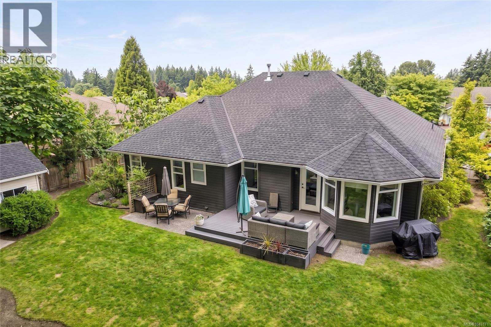 745 Redwood Dr - 37