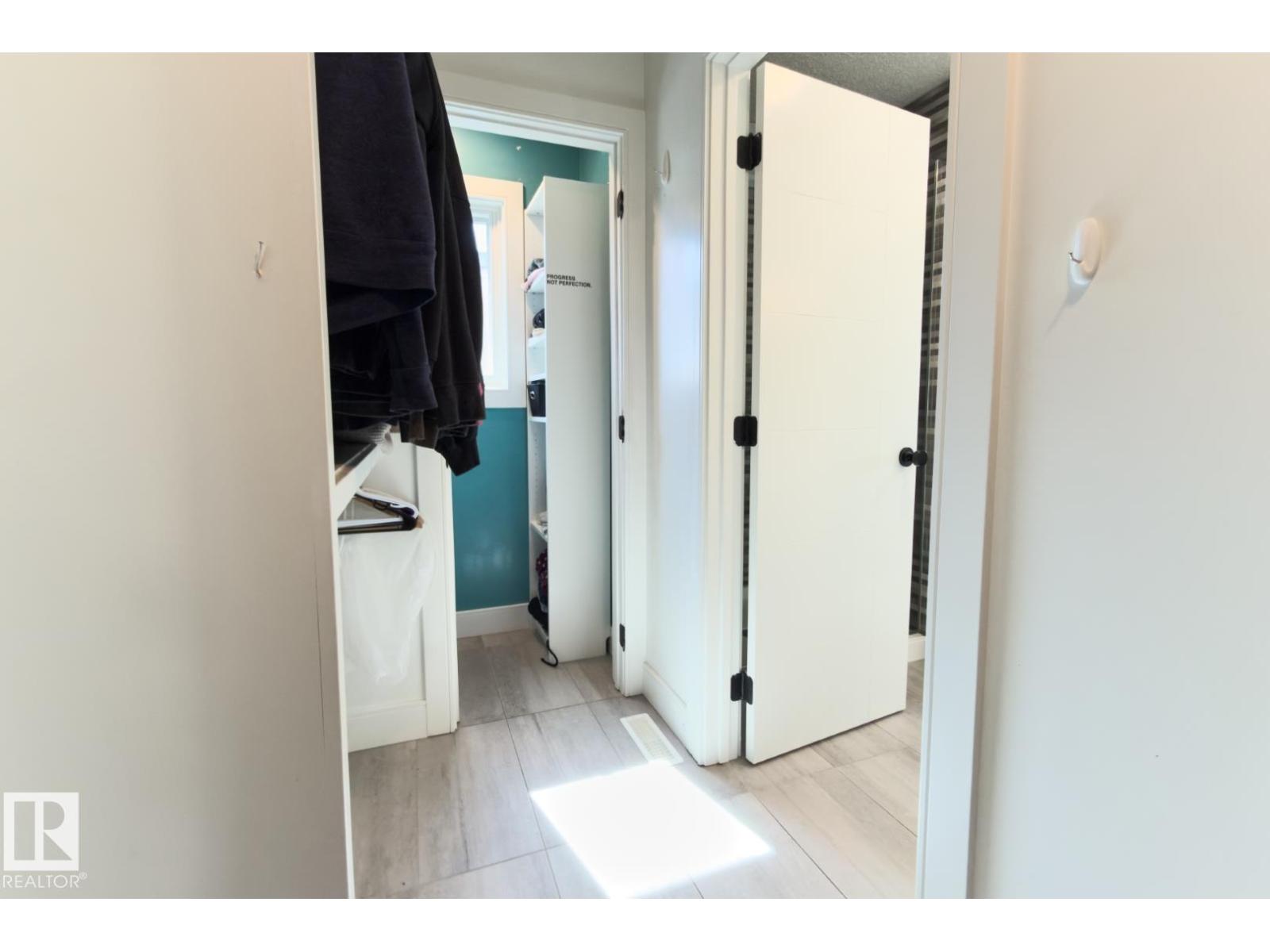 12846 204 ST NW - 54