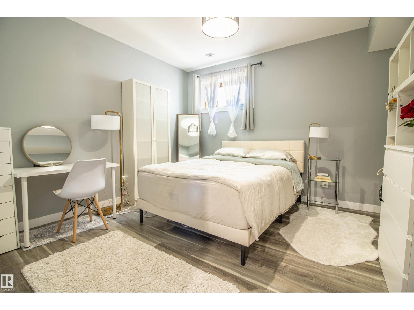 12846 204 ST NW - 32