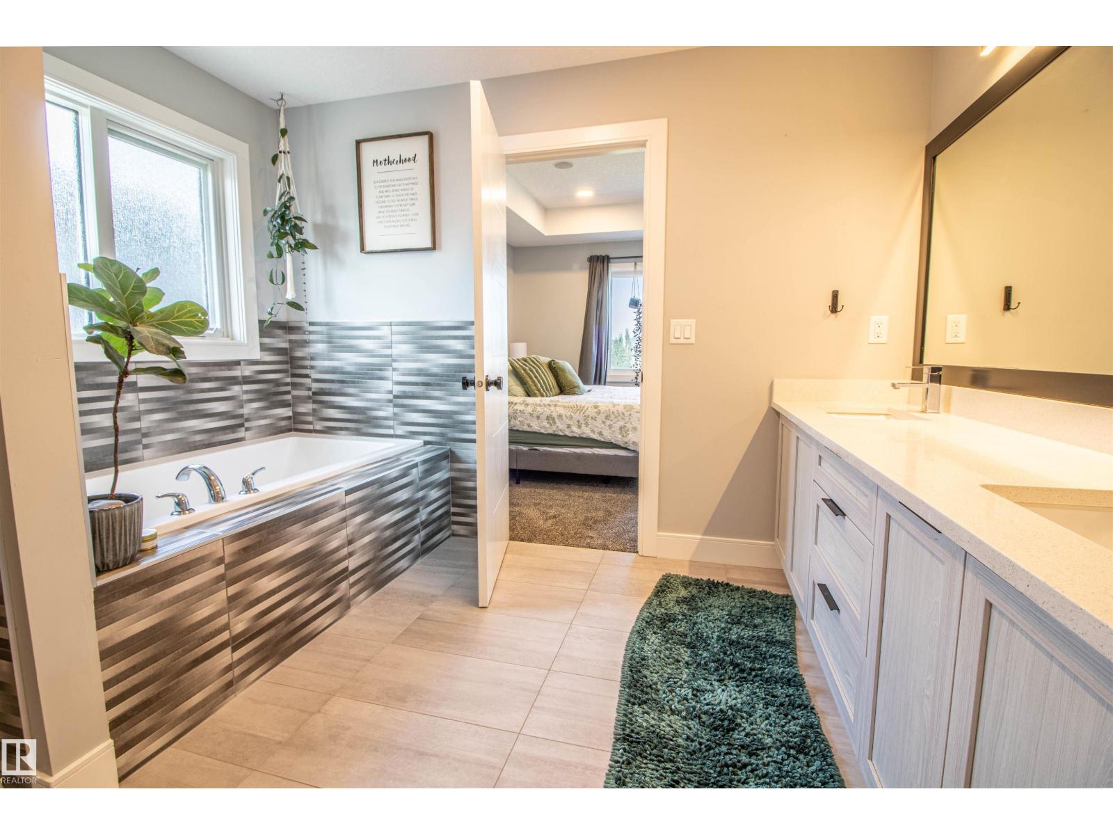 12846 204 ST NW - 27