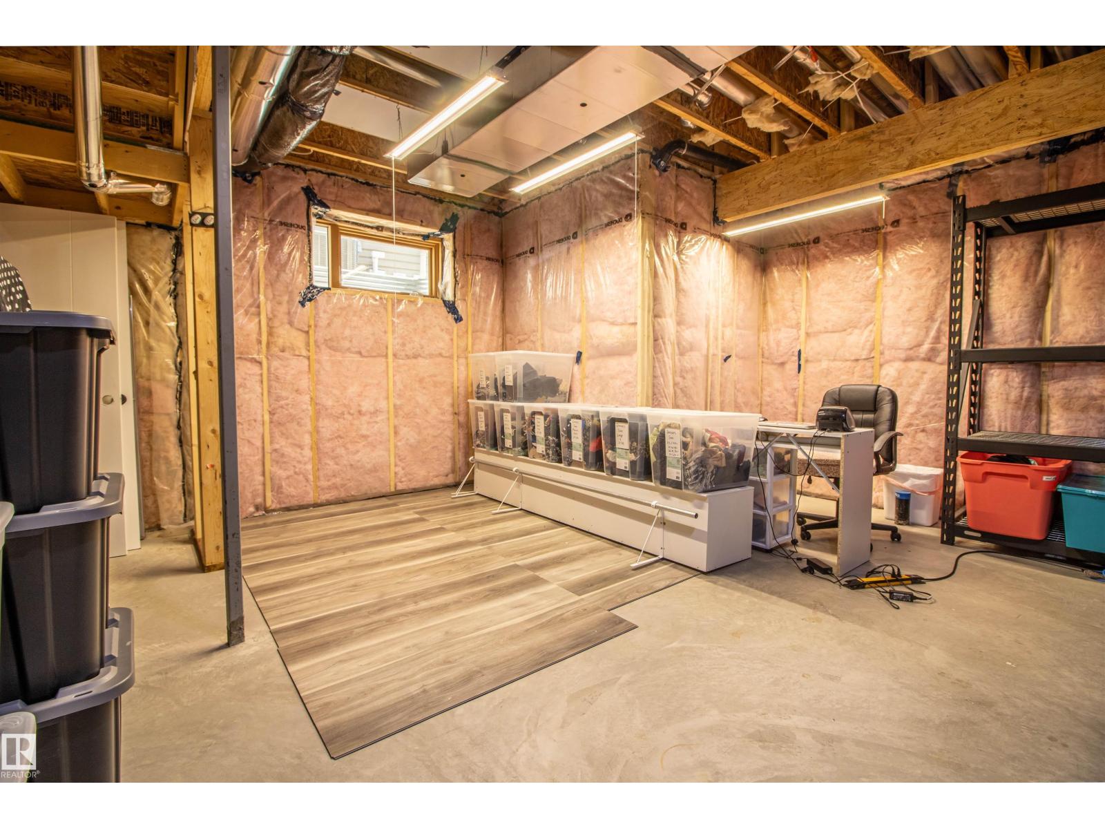 12846 204 ST NW - 55