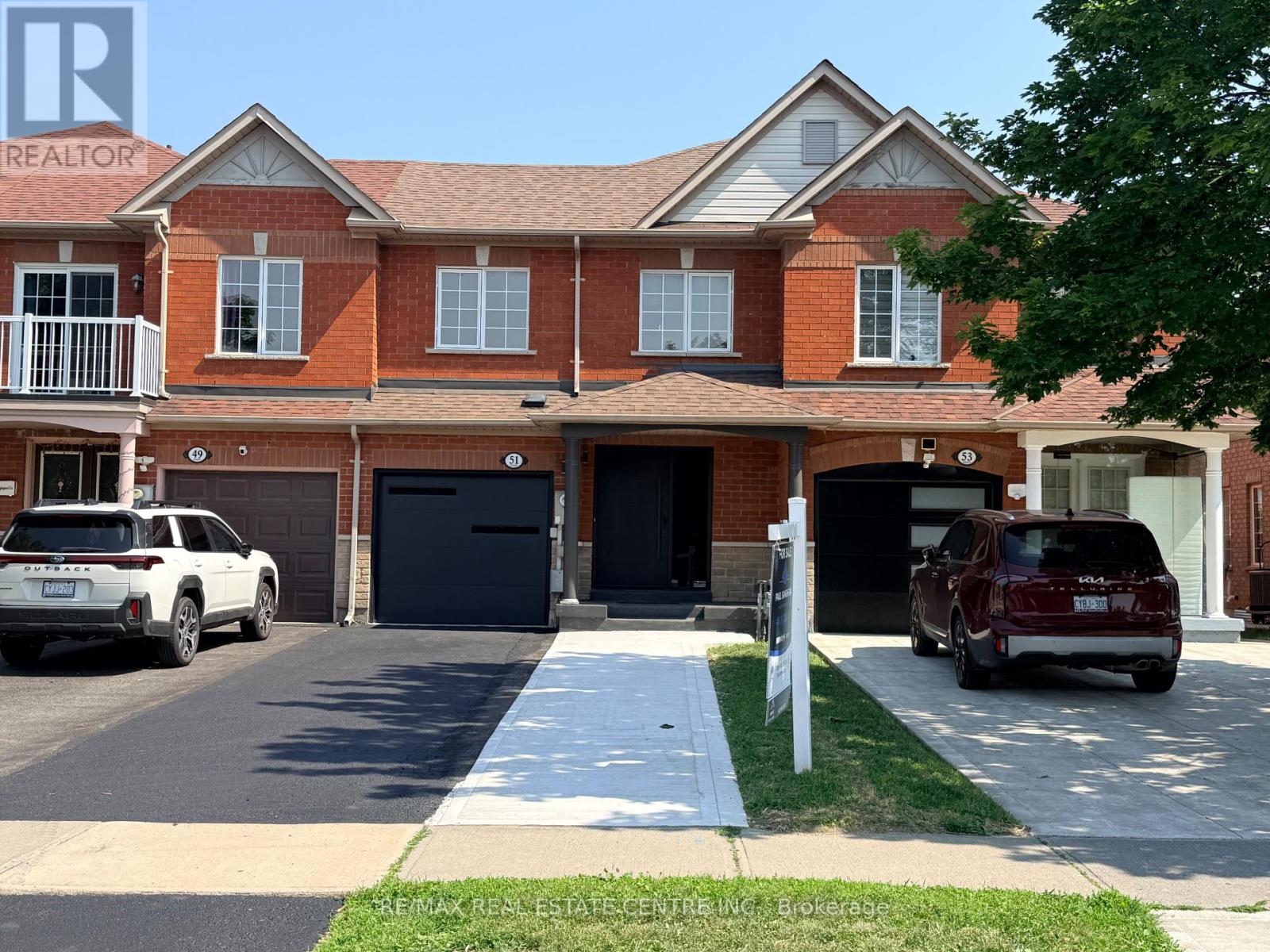 51 CHECKERBERRY CRESCENT - 1