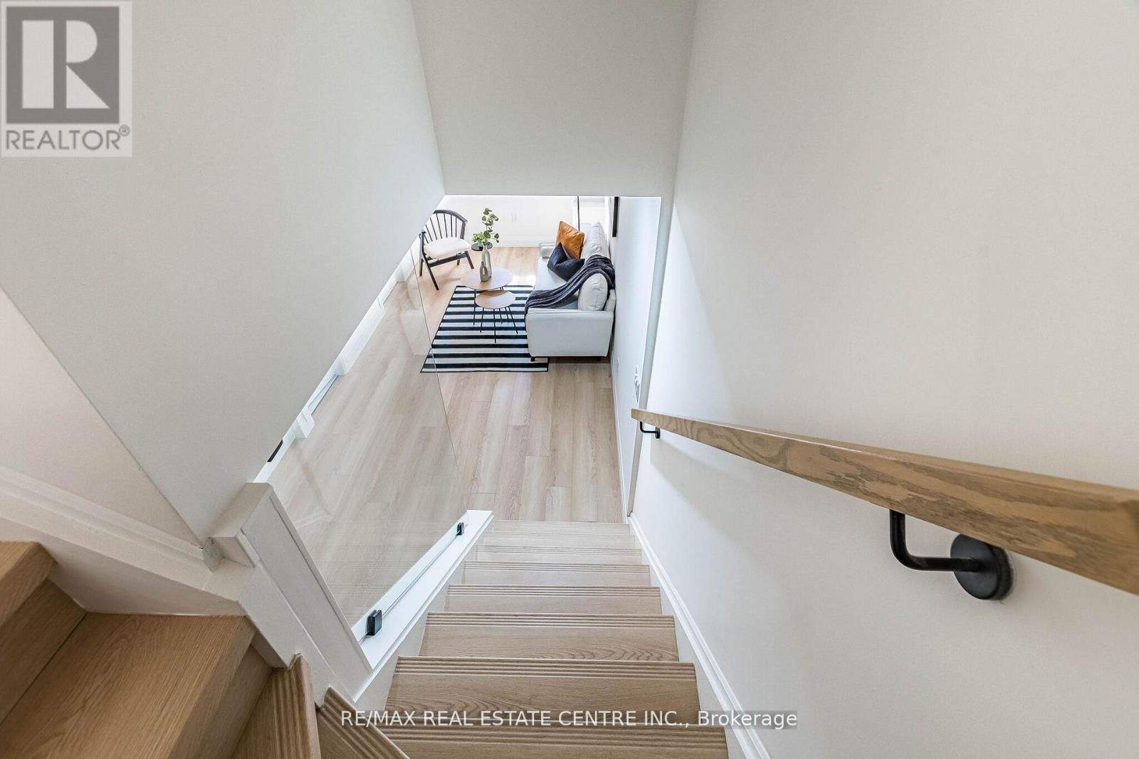 51 CHECKERBERRY CRESCENT - 28