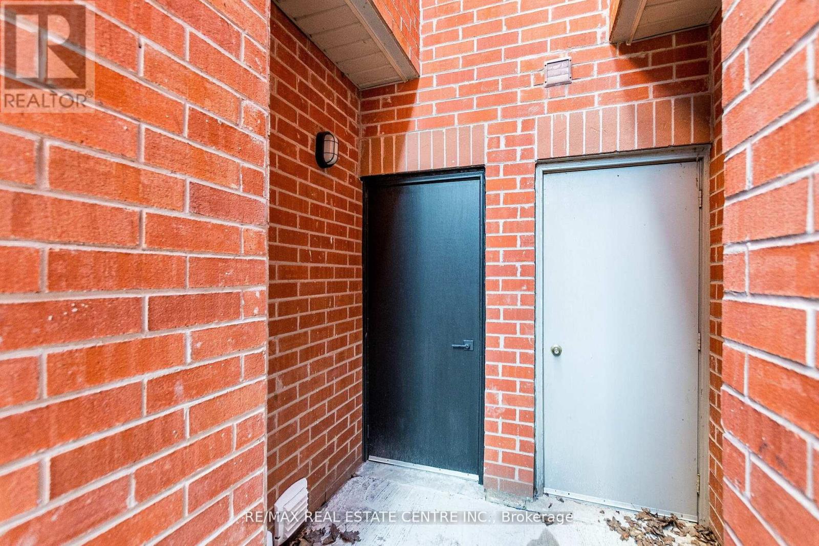 51 CHECKERBERRY CRESCENT - 38