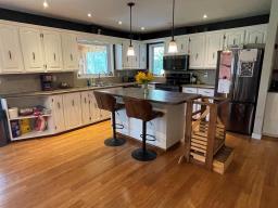Laundry room - 10122 Road 5 W Road, Rhineland, MB R0G0B0 Photo 7