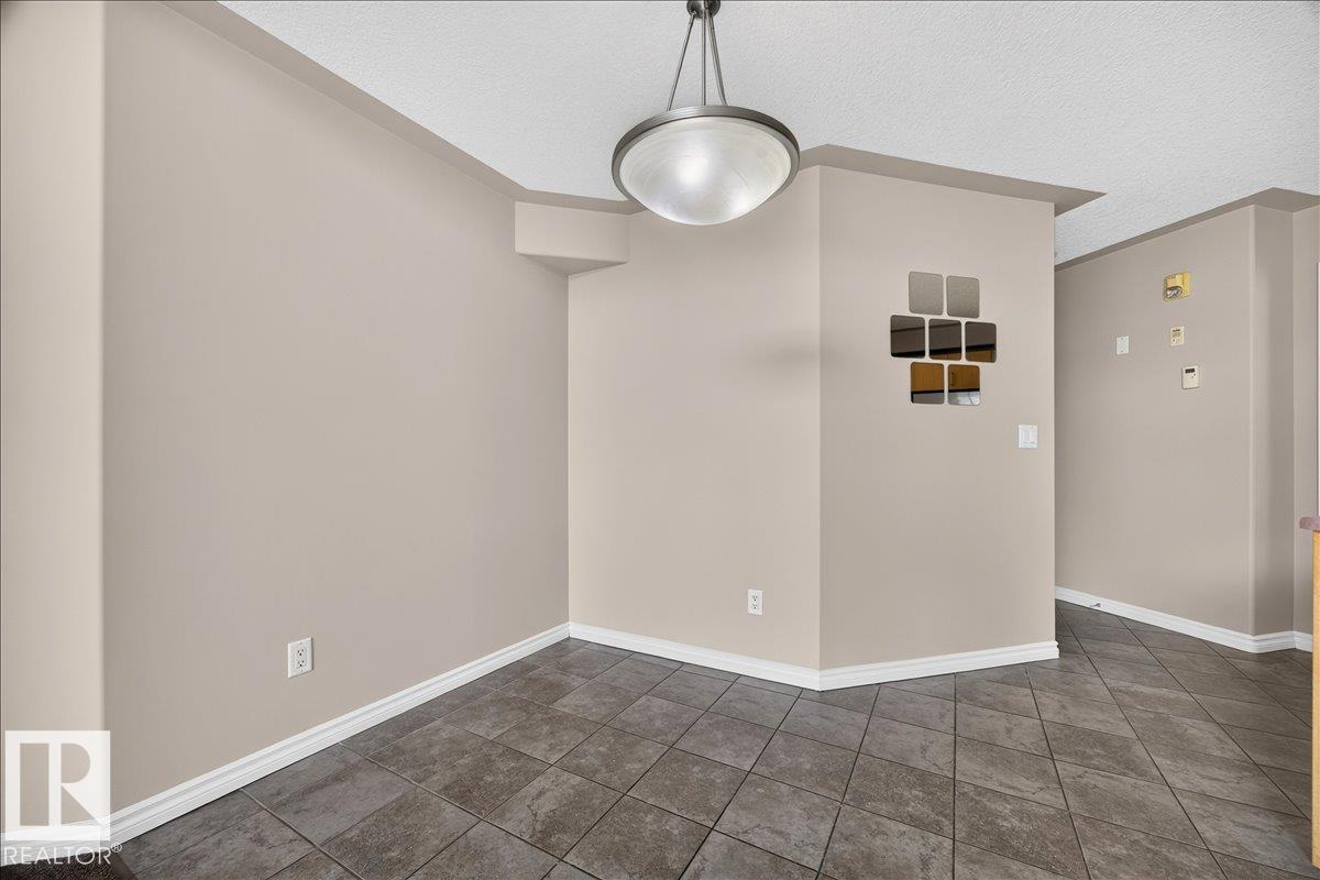 #503 10033 116 ST NW - 15