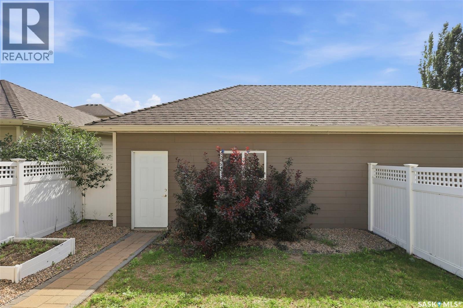 916 Stonebridge COMMON - Image 39