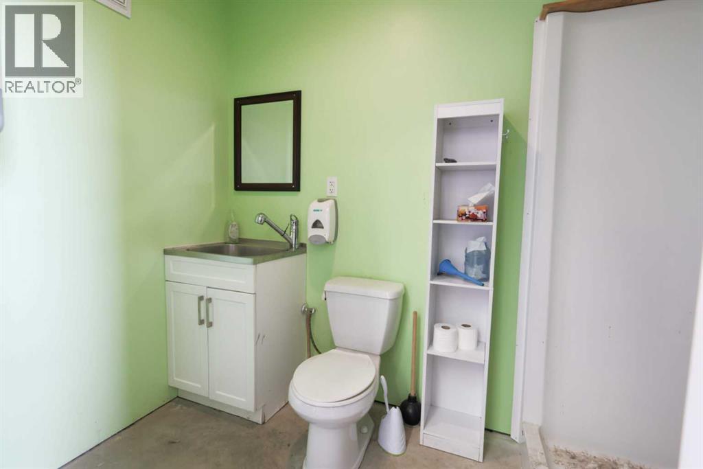 5222 44 Street - Photo 25