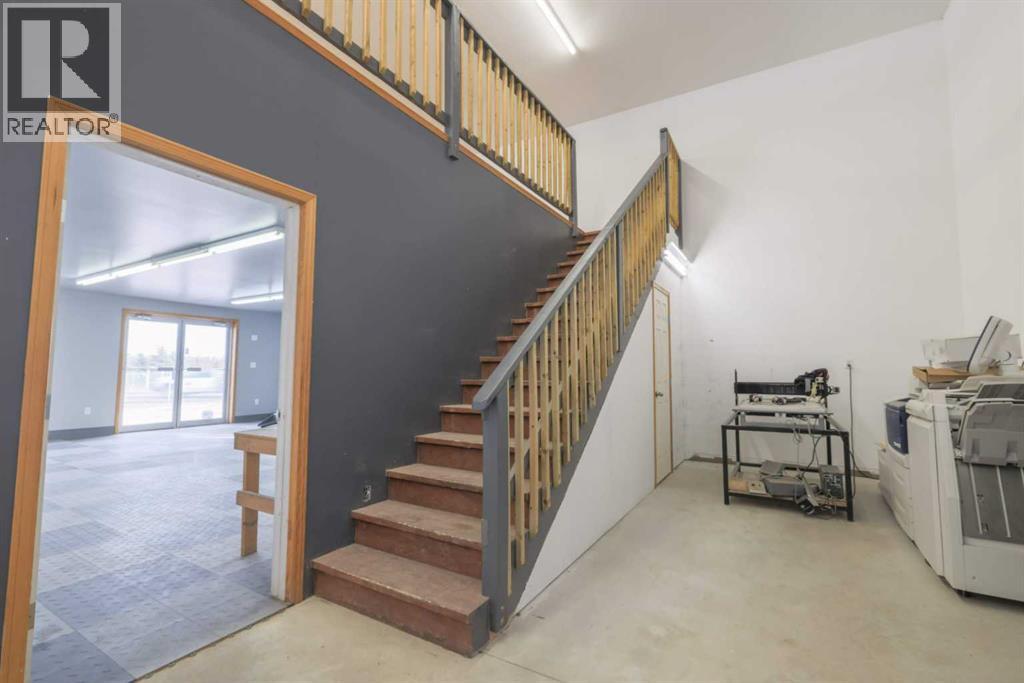 5222 44 Street - Photo 16