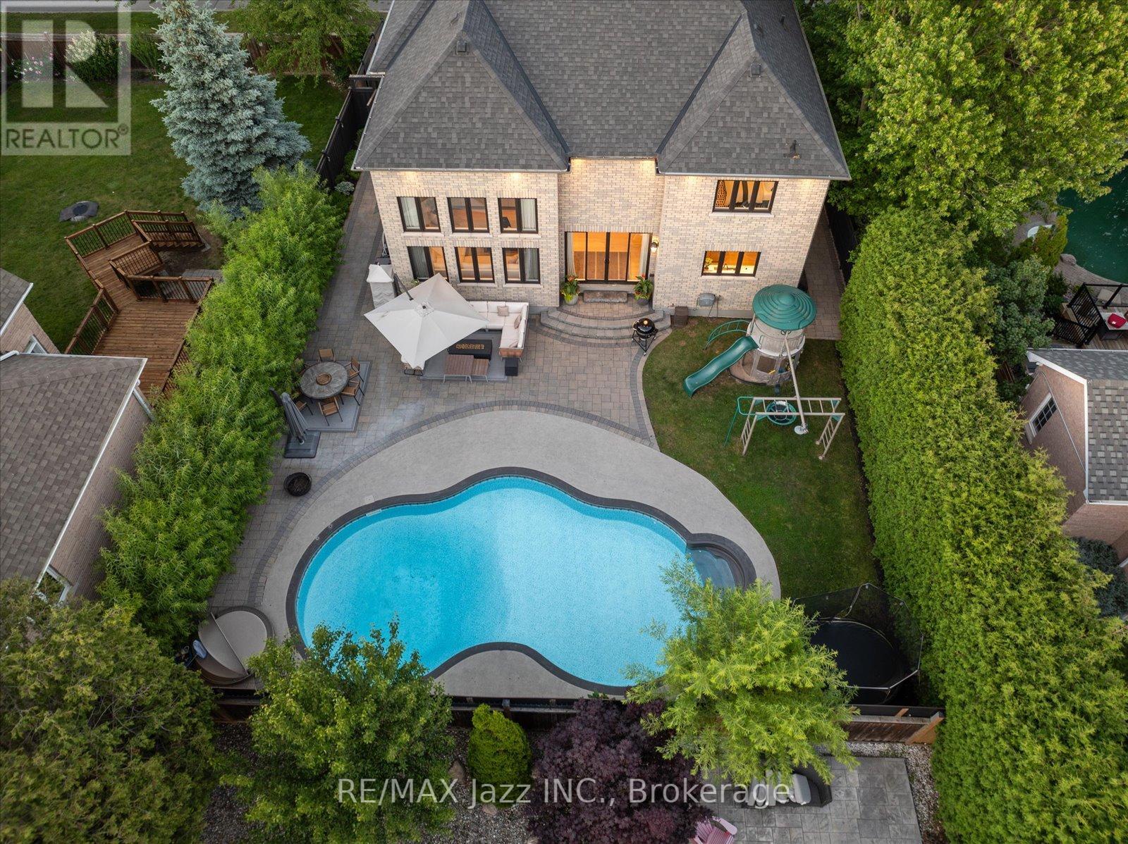 82 BRIDLEWOOD BOULEVARD - 49