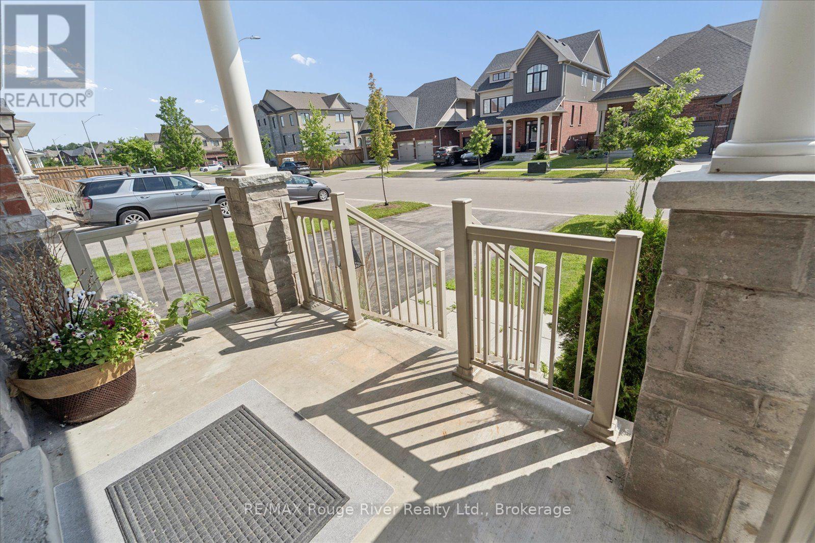 12 BILL HUTCHINSON CRESCENT - 5