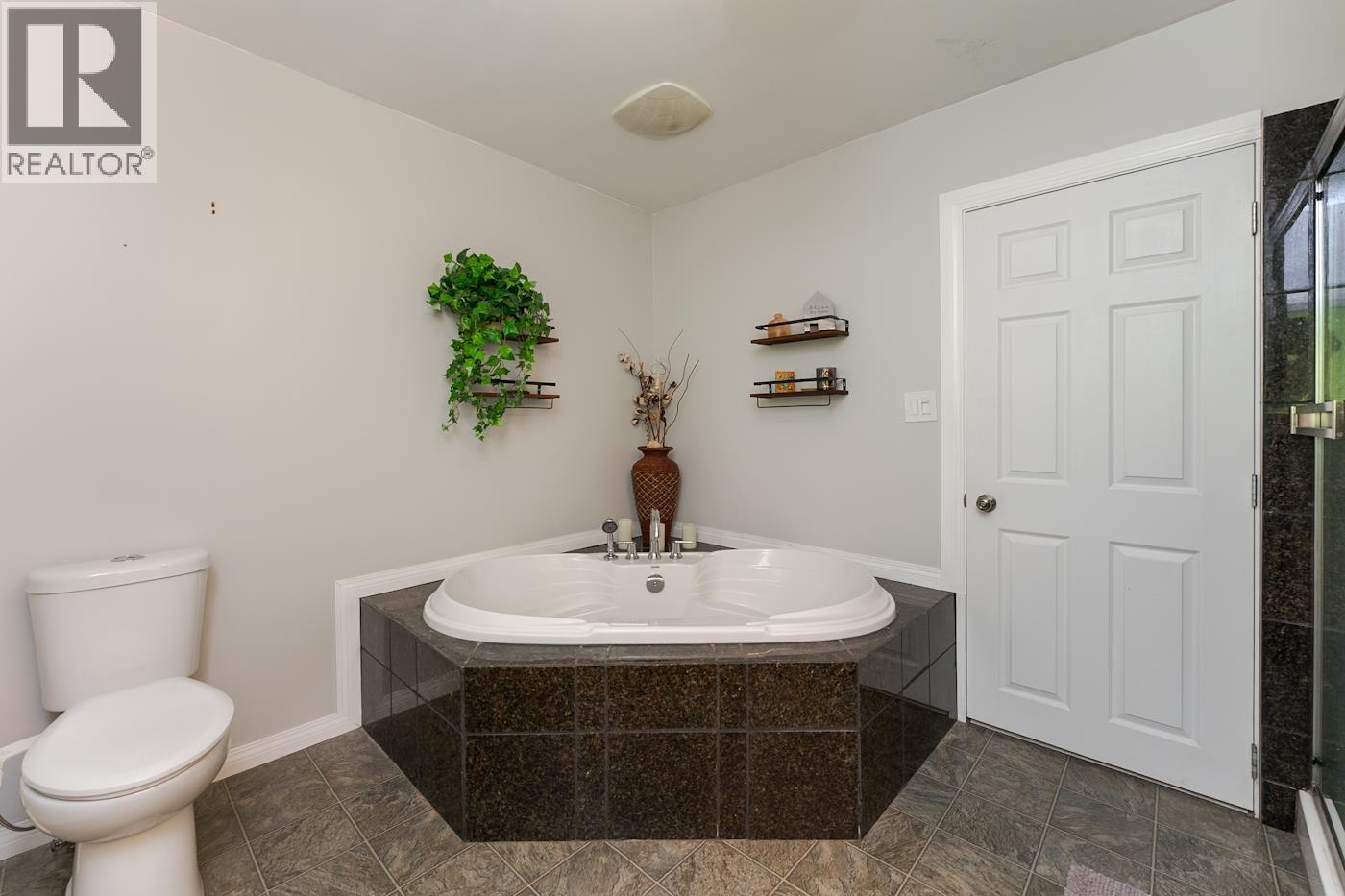 1716 SHADY VALLEY ROAD - 17