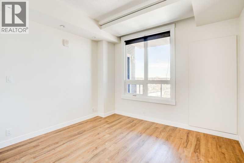 #1307 8880 Horton Road SW - 20