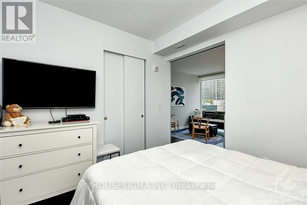 602 – 300 LISGAR STREET, Ottawa. Luxury613. By Peter Sagos - Image 16