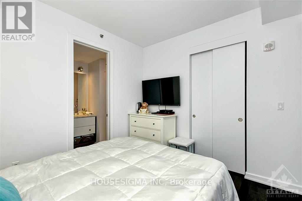 602 – 300 LISGAR STREET, Ottawa. Luxury613. By Peter Sagos - Image 17
