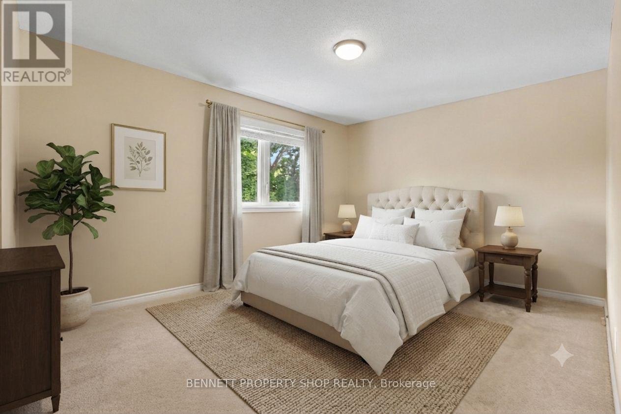 432 PICKFORD DRIVE - 14