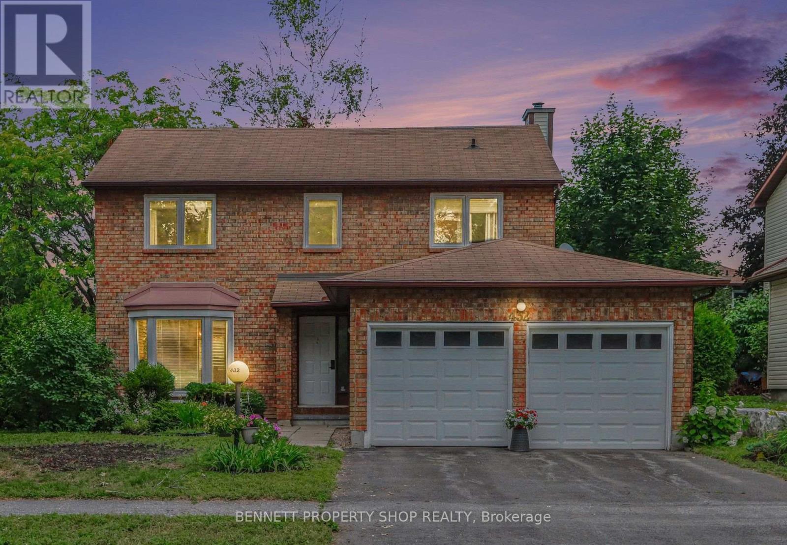 432 PICKFORD DRIVE - 21