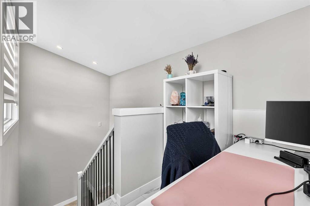 3414 15 Street SW - 15