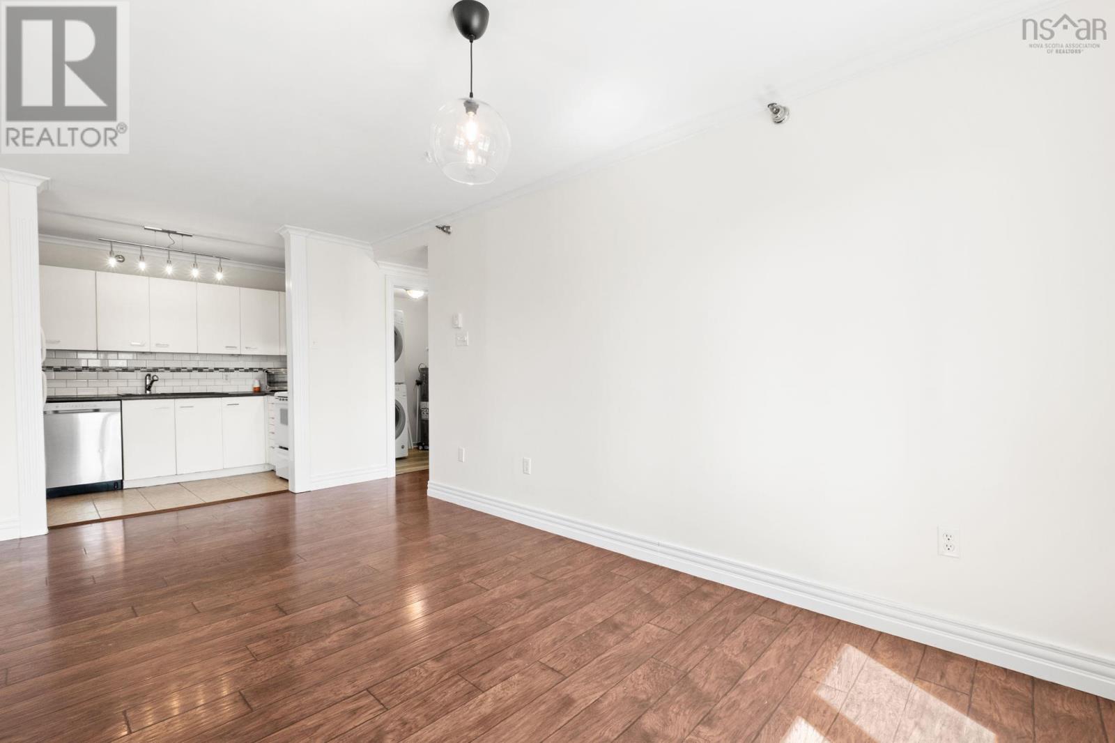 #109 174 Rutledge Street - 14
