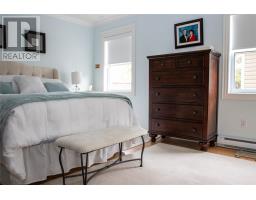 6 Heath Crescent thumbnail 12